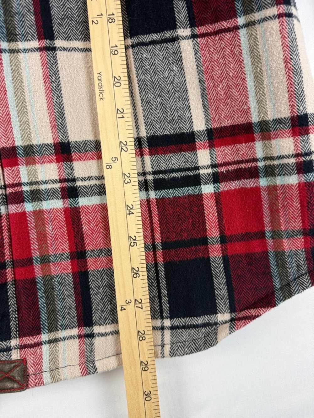 Dakota Grizzly Red & Black Plaid Flannel Button-Up Shirt – Size XL - Picture 2 of 10